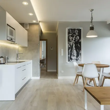 Royal Hill Apartmanhotel