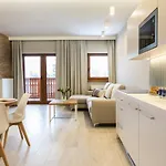 Royal Hill 3* ザコパネ