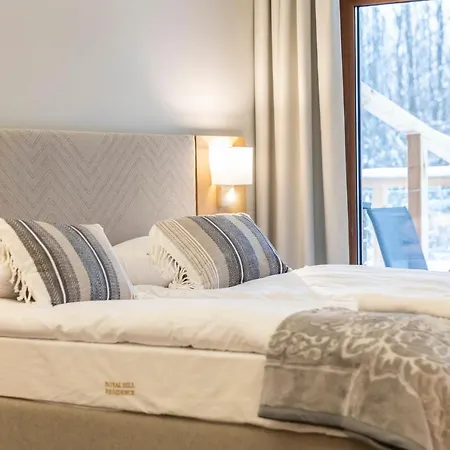 Aparthotel Royal Hill 3*