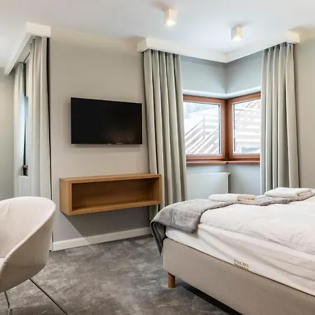 Royal Hill Aparthotel