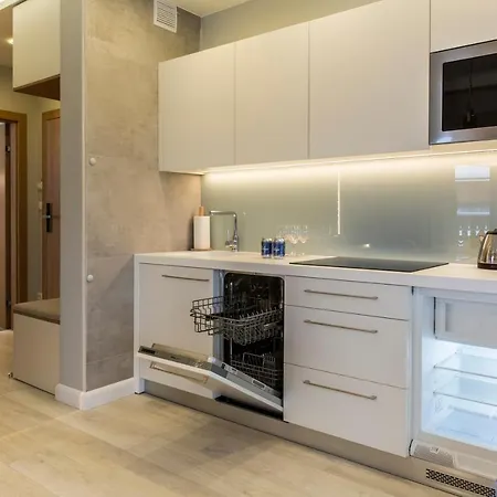 Aparthotel Royal Hill 3*