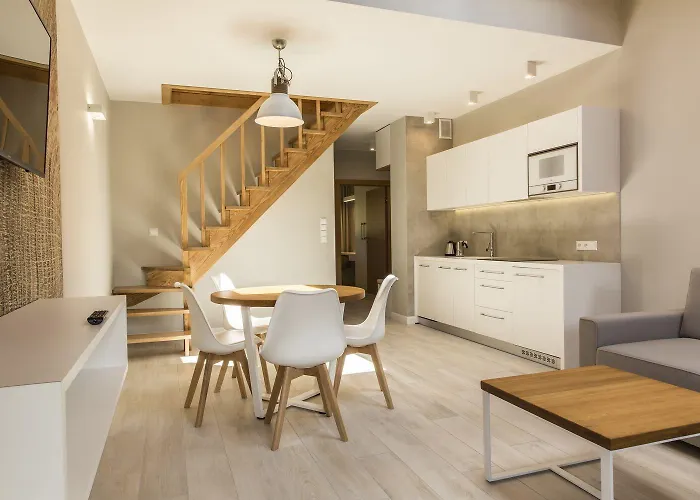 Royal Hill Hotel apartamentowy 3*