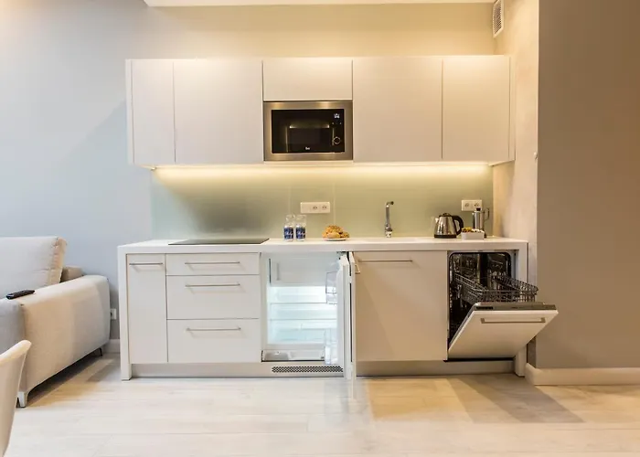 Royal Hill شقة فندقية 3*