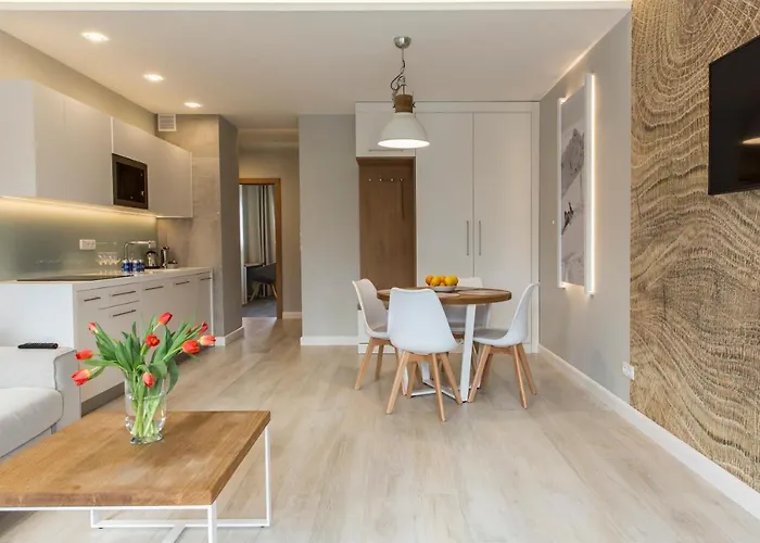 Royal Hill Hotel apartamentowy 3*